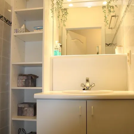 Zeezicht Xvii - Modern With Terrace, View On Pool T53 Ostende